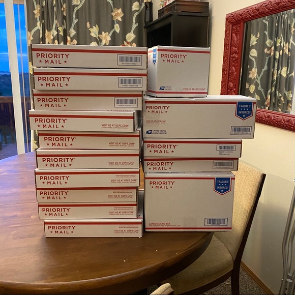 Meet your Posher, Jessica - Picture 7 of 9